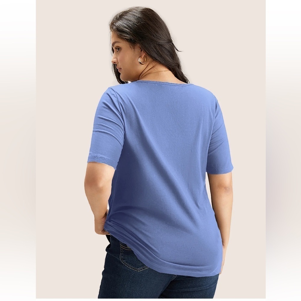 BloomChic Cotton V Neck Plain Basic T-shirt - Picture 2 of 6